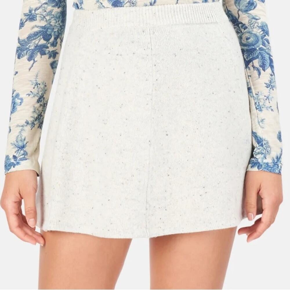 LoveShackFancy Lanchester 100% Cashmere Mini Skirt Cookies and Cream Size XL NWT